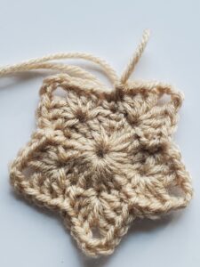 Crochet star blanket round 2