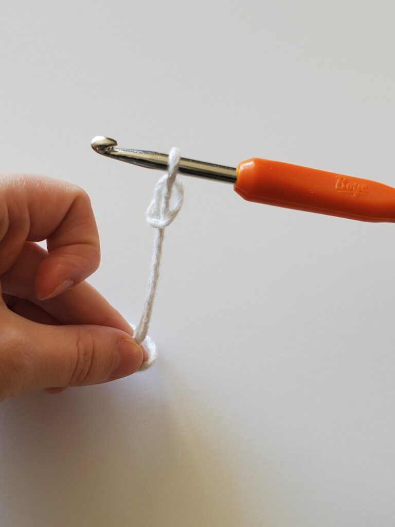 Pull yarn tight