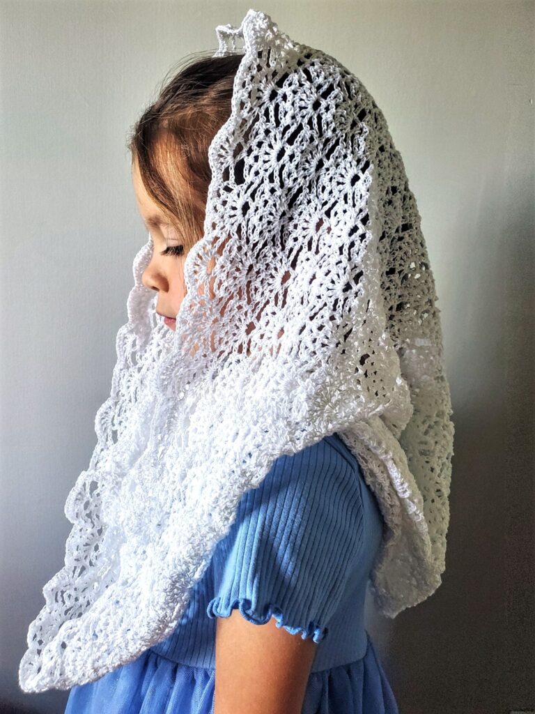 Crochet Infinity Veil worn by cute little girl