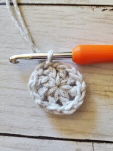 Crochet Shell Blanket Round 1