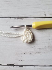 Crochet Mittens for Toddlers Round 1