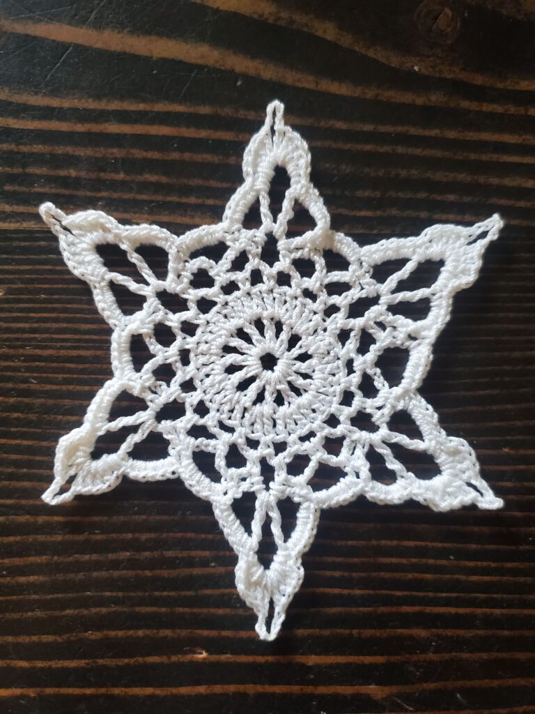 Easy to Crochet Snowflake