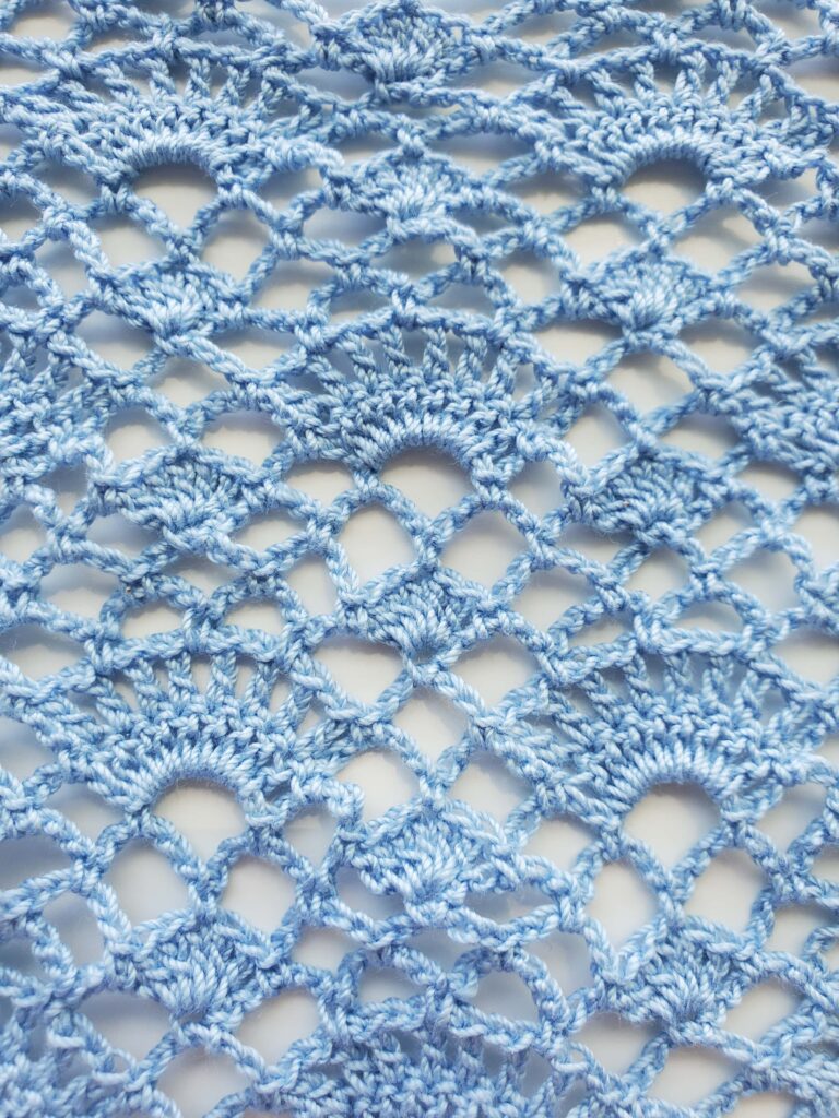 Big and Small Crochet Shell Stitch