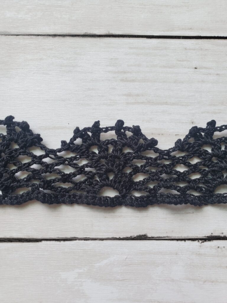 Crochet Floral Mesh Edging