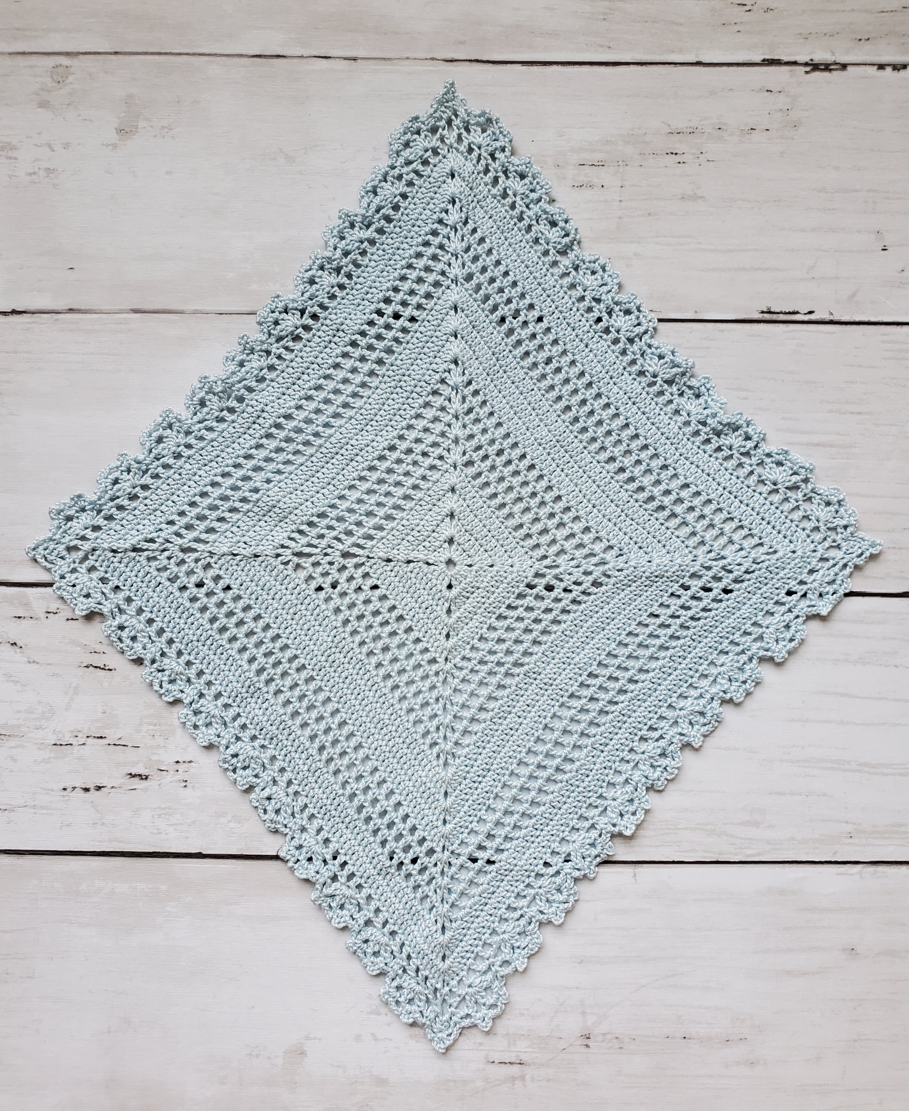 Olympus Emmy Grande Crochet Diamond
