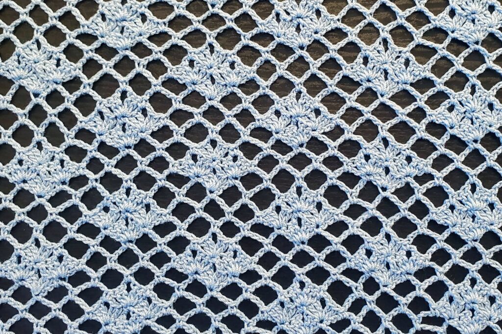 Crochet Mesh Stitch with Floral Diamonds