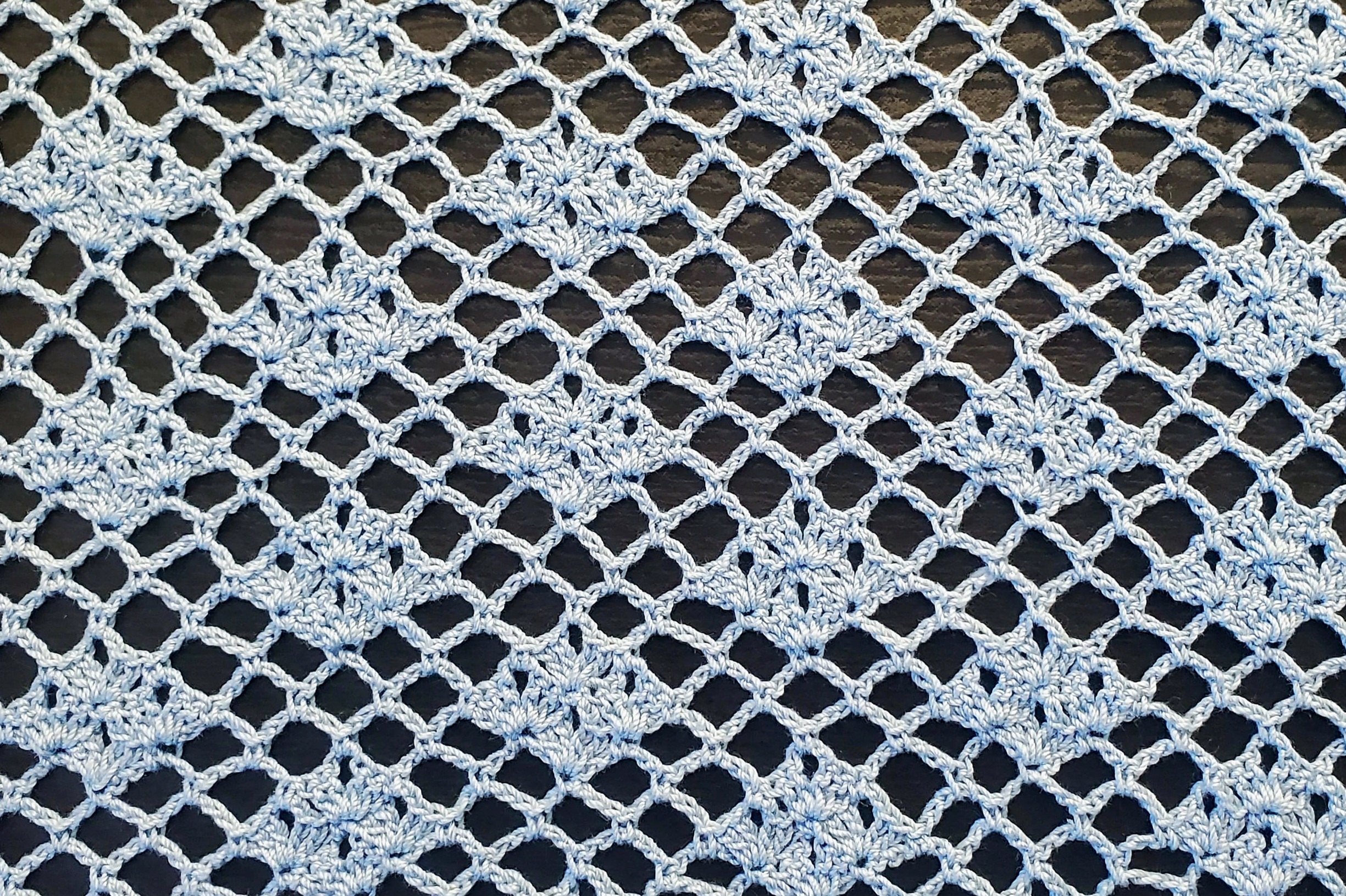 Crochet Mesh Stitch with Floral Diamonds